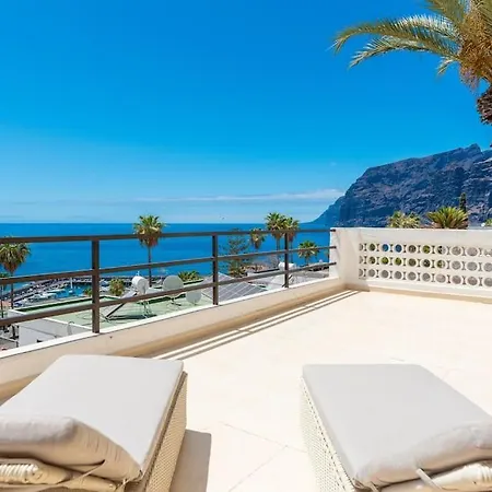 2bdr Waves & Cliffs Getaway Apartment Acantilado de los Gigantes