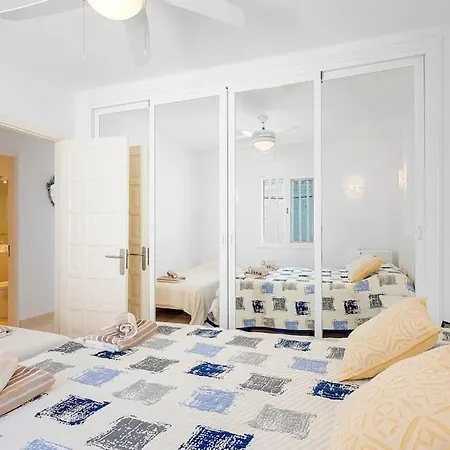 2bdr Waves & Cliffs Getaway Appartamento